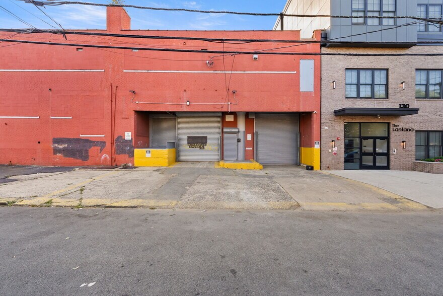 122-128 N 11th St, Newark, NJ à vendre - Photo du bâtiment - Image 3 de 15