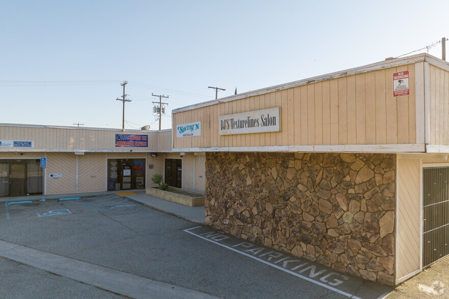 106-118 N Riverside Ave, Rialto, CA for sale - Building Photo - Image 2 of 10