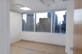 805 Third Ave, New York, NY for lease Interior Photo- Image 2 of 5