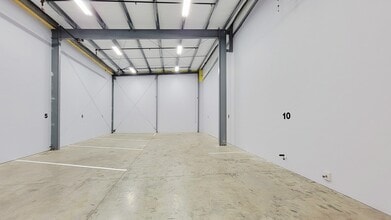 2345 McGilchrist St SE, Salem, OR à louer Photo intérieure- Image 1 de 7