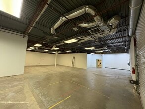 2636 Walnut Hill Ln, Dallas, TX for lease Interior Photo- Image 2 of 5