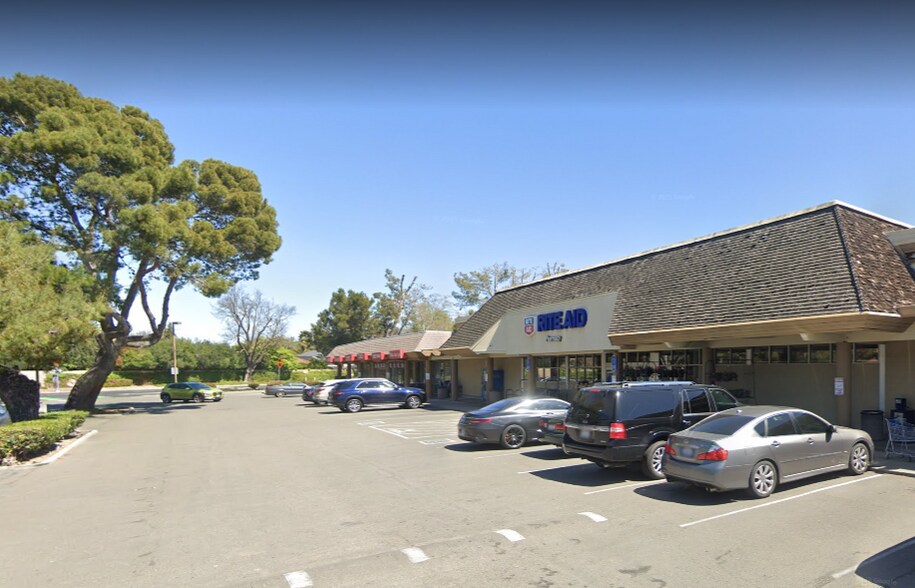 Se Hopyard Rd, Pleasanton, CA for lease - Building Photo - Image 1 of 1
