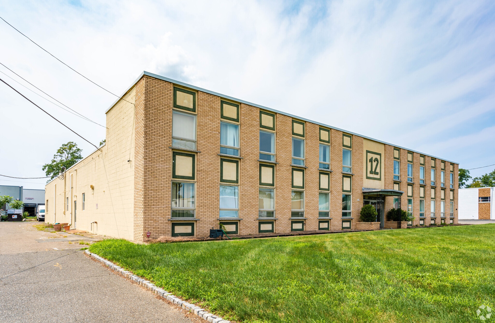 12 Spielman Rd, Fairfield, NJ for lease Building Photo- Image 1 of 7