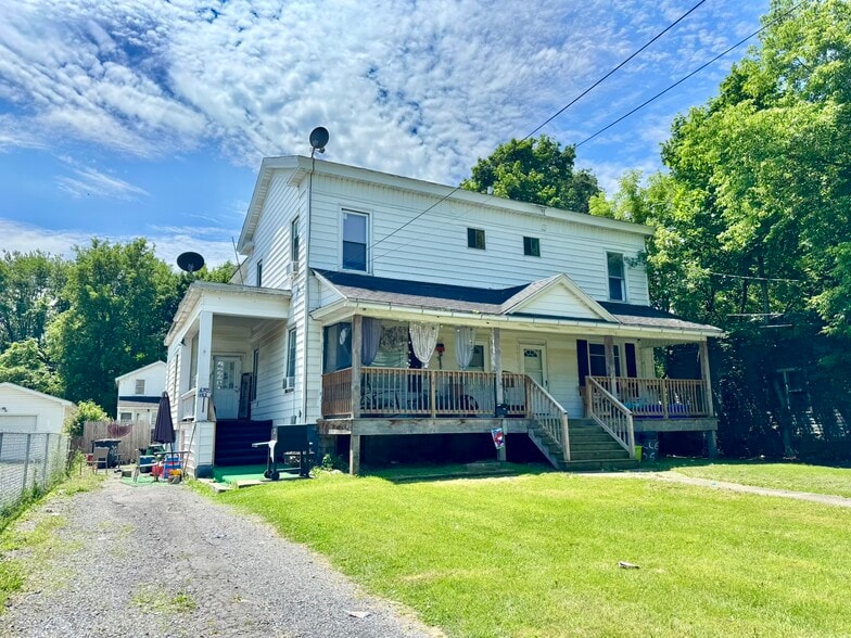 206-210 206-210 Seymour St, Auburn, NY for sale - Primary Photo - Image 1 of 1