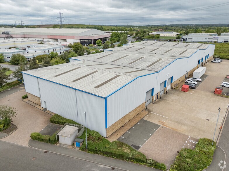 Collett, Didcot à louer - Aérien - Image 2 de 3