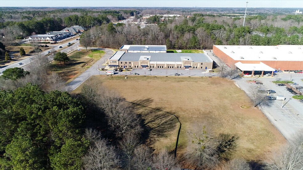 235 Georgia 314, Fayetteville, GA à louer - Photo du bâtiment - Image 2 de 20