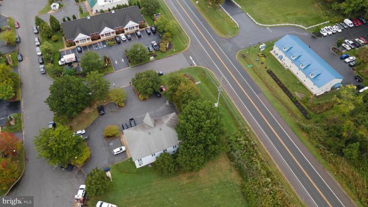 102 St Claire Pl, Stevensville, MD for lease - Building Photo - Image 2 of 7