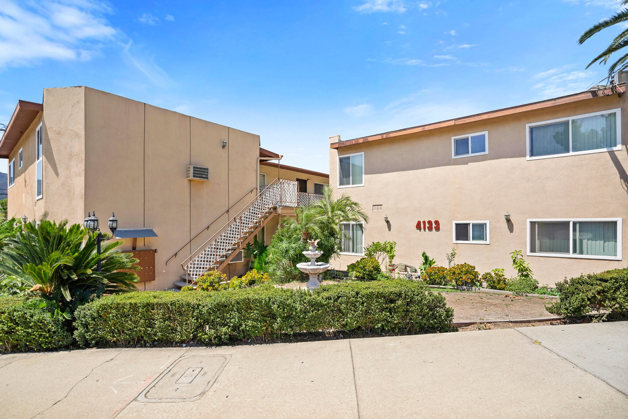 4133 La Crescenta Ave, La Crescenta, CA for sale Building Photo- Image 1 of 33