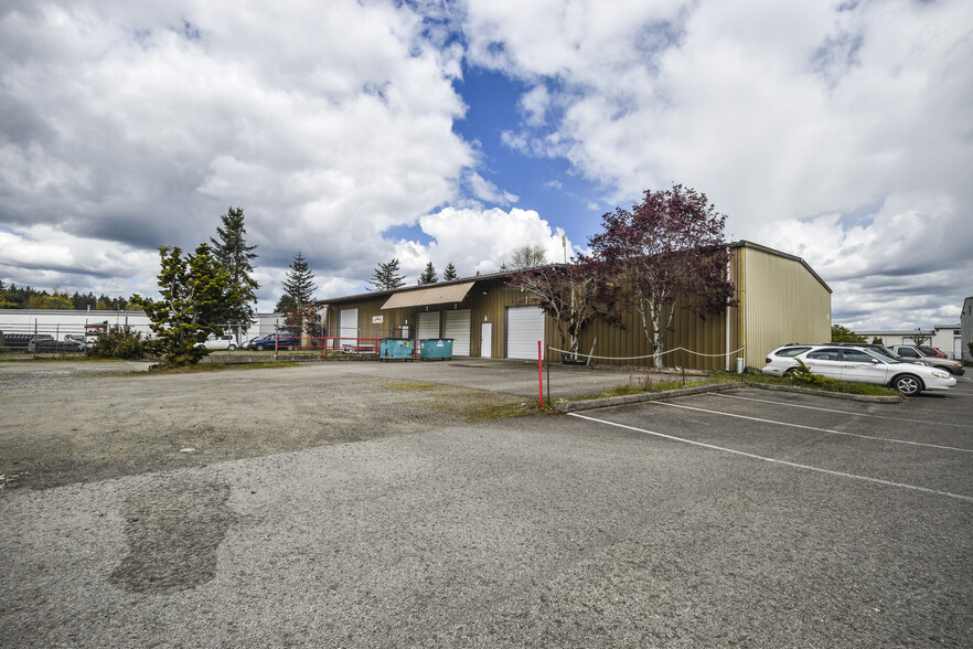 816 79th Ave SE, Olympia, WA à vendre - Photo du bâtiment - Image 1 de 1