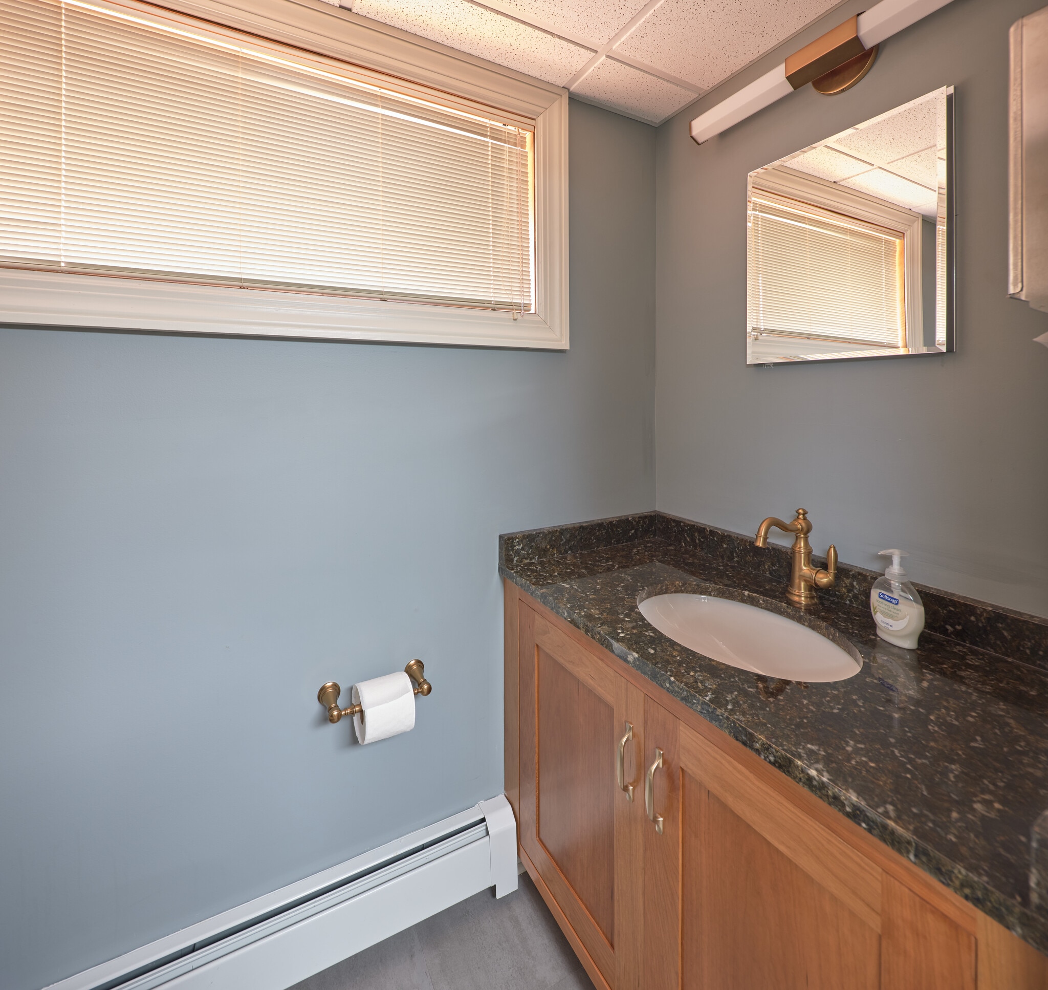 67 W Court St, Doylestown, PA for lease Interior Photo- Image 1 of 15