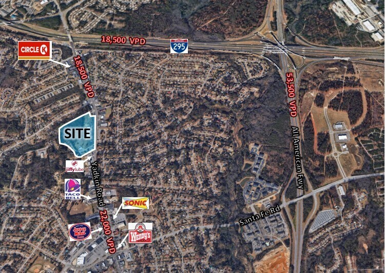 Summerhill Plaza portefeuille de 4 propriétés à vendre sur LoopNet.ca - Photo du bâtiment - Image 2 de 25