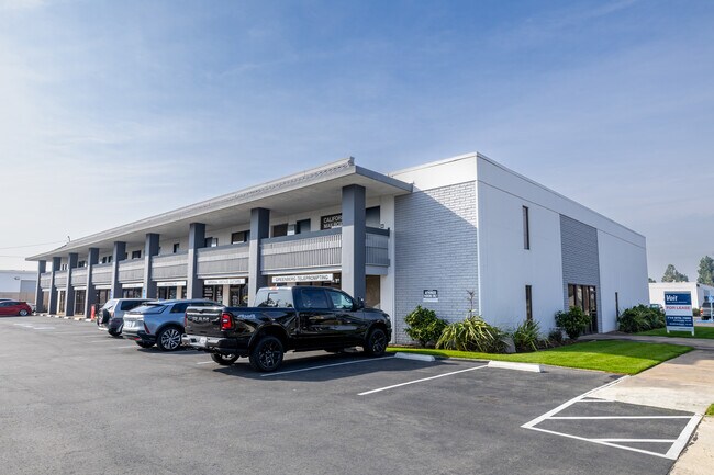 More details for 840-898 N Main St, Orange, CA - Office, Industrial for Lease