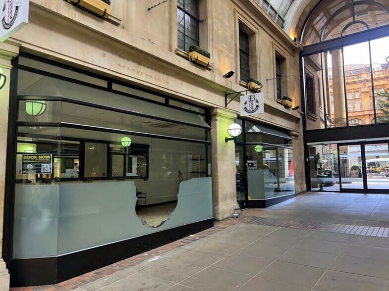 19-21 Exchange Arcade, Nottingham à louer - Photo du bâtiment - Image 2 de 2