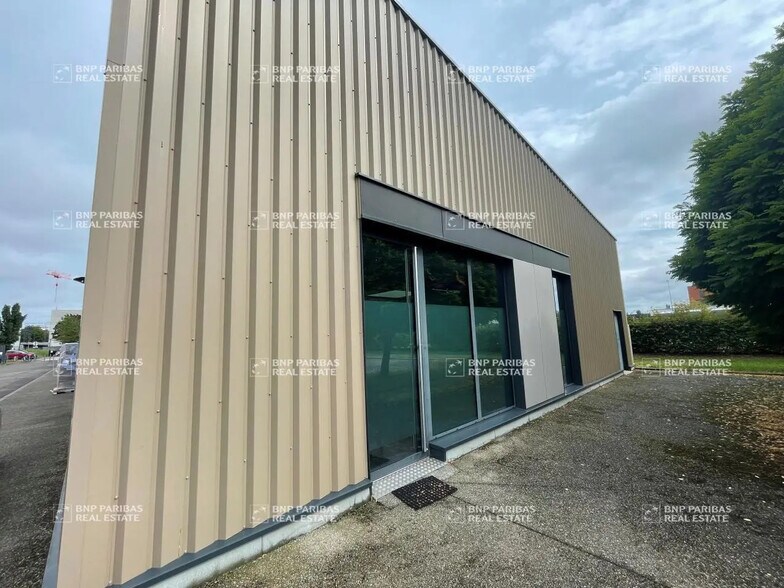 11 Rue Flora Tristan, Strasbourg à louer - Photo du bâtiment - Image 2 de 6