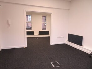 8-10 Ashley Rd, Altrincham for lease Interior Photo- Image 2 of 3