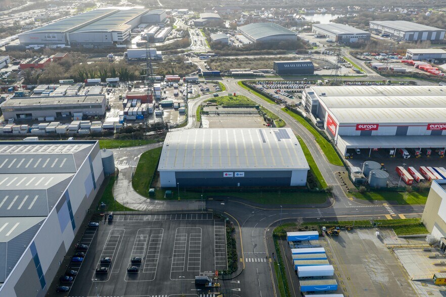 Littlebrook Way, Dartford à louer - Photo du bâtiment - Image 3 de 12