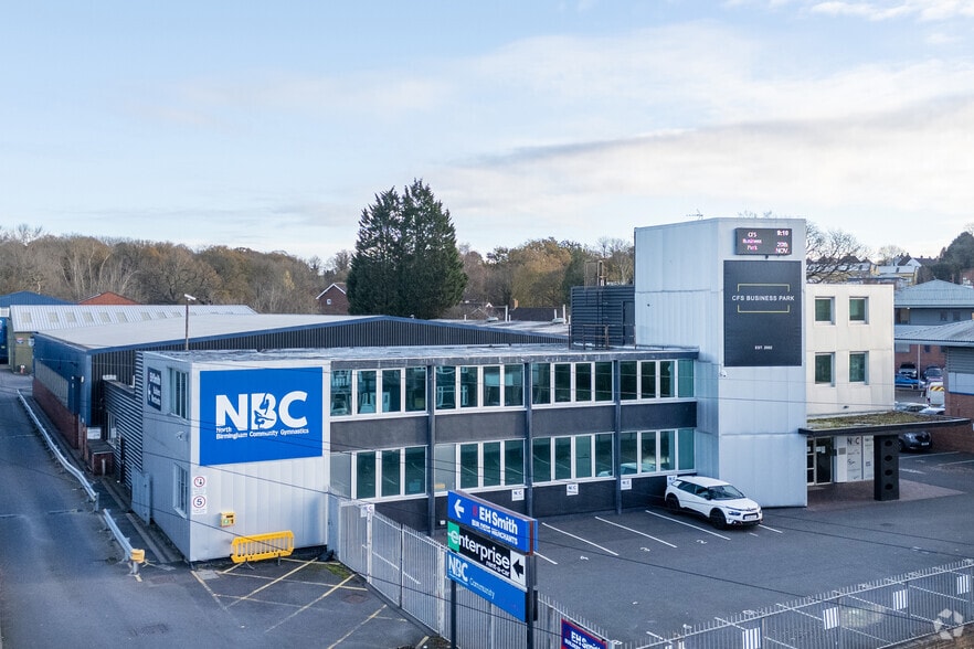 Coleshill Rd, Sutton Coldfield for lease - Primary Photo - Image 2 of 3