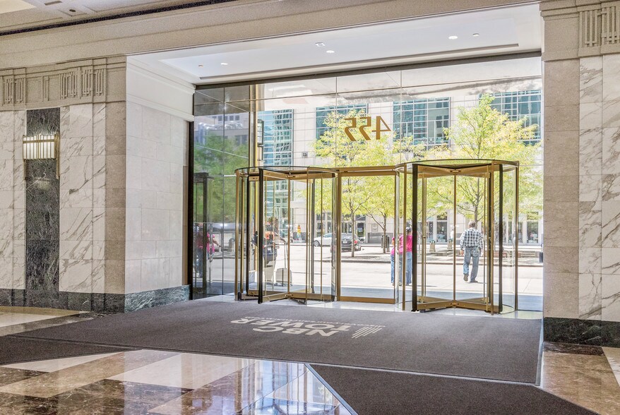 455 N Cityfront Plaza Dr, Chicago, IL à louer - Hall d’entrée - Image 2 de 7