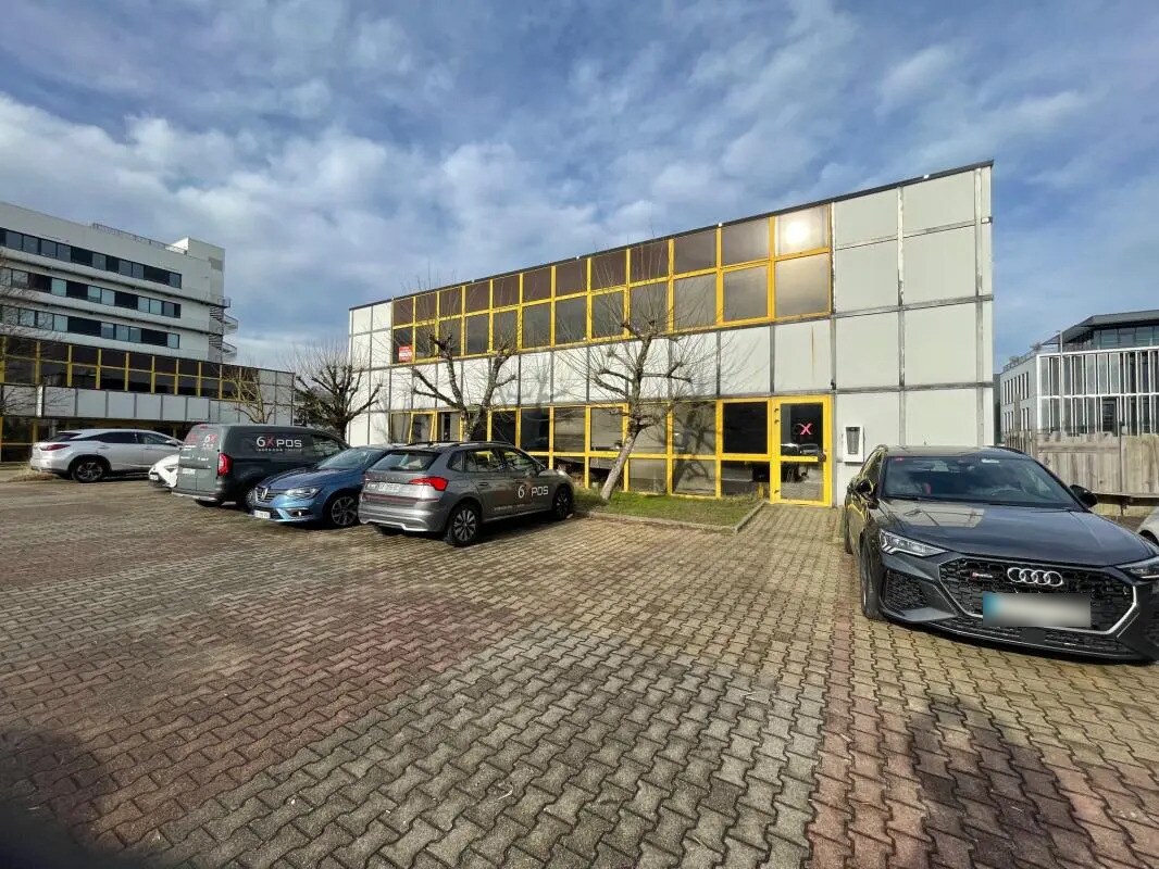 Office in Mérignac for sale Building Photo- Image 1 of 9