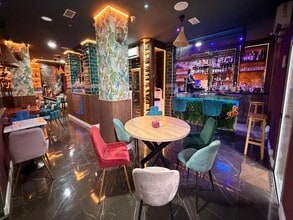 Retail in Madrid, Madrid for lease Interior Photo- Image 1 of 8