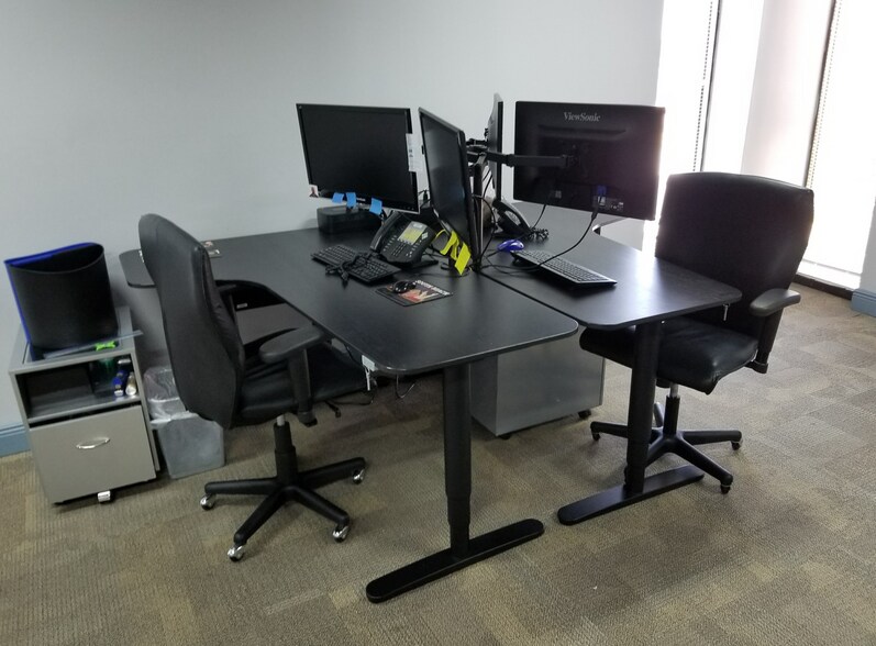 2131 Hollywood Blvd, Hollywood, FL à louer - Photo du bâtiment - Image 2 de 95