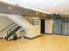 555 W Redondo Beach Blvd, Gardena, CA for sale Interior Photo- Image 2 of 5