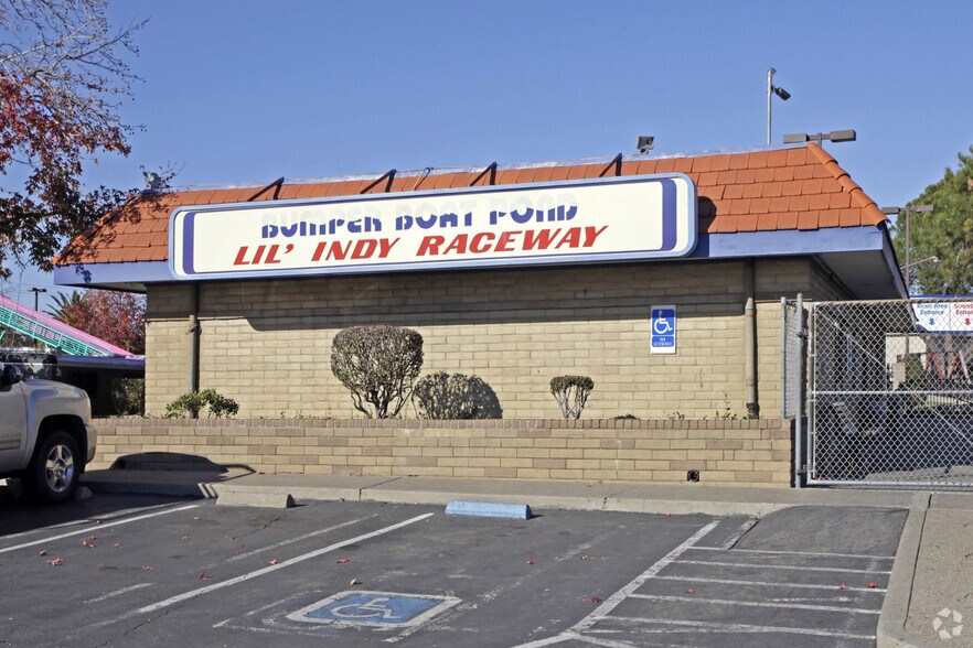 5090-5120 Hillsdale Blvd, Sacramento, CA for sale - Building Photo - Image 2 of 4
