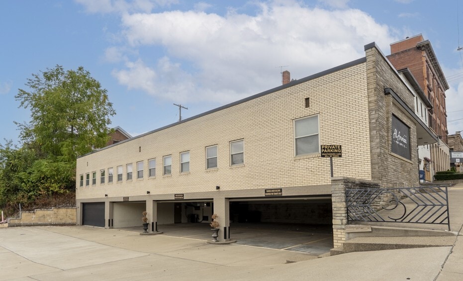 15 N Central Ave, Canonsburg, PA for lease - Building Photo - Image 2 of 27