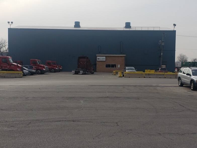 5300 S Joliet Rd, McCook, IL for lease - Building Photo - Image 2 of 10