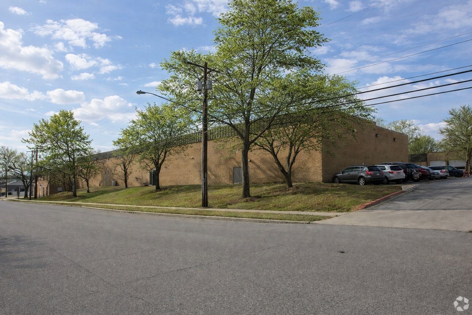 7950-7978 Cryden Way, Forestville, MD à louer Photo principale- Image 1 de 10
