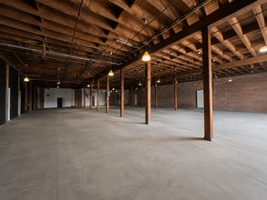 1101-1135 E 5th St, Los Angeles, CA for lease Interior Photo- Image 2 of 9