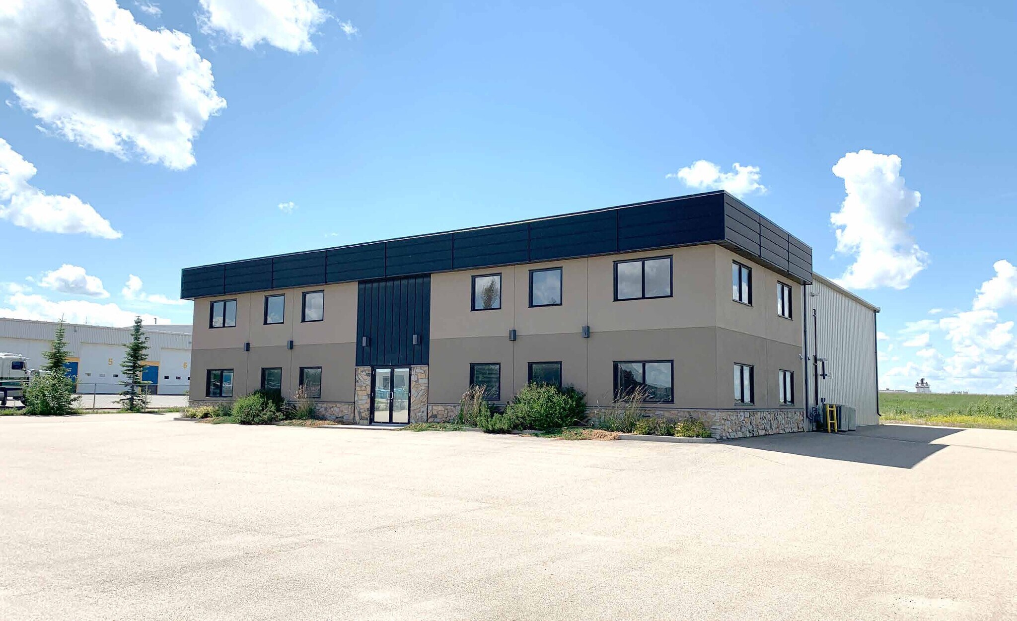 11102 261 St, Parkland County, AB for sale Building Photo- Image 1 of 1