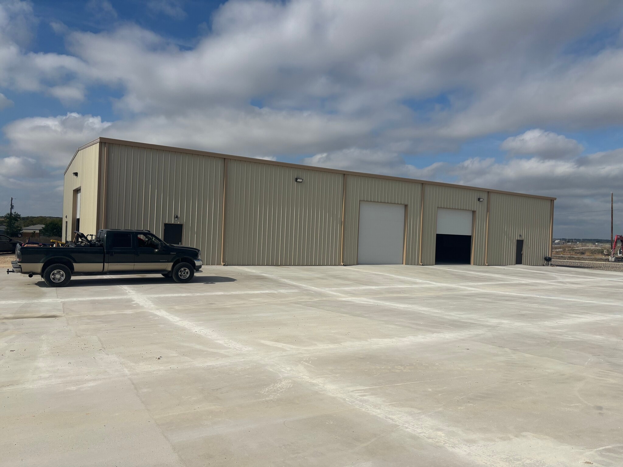 764 Soechting Rd, New Braunfels, TX à louer Photo intérieure- Image 1 de 4