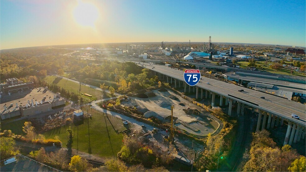 12501 Sanders St, Detroit, MI à vendre - Photo du bâtiment - Image 2 de 5