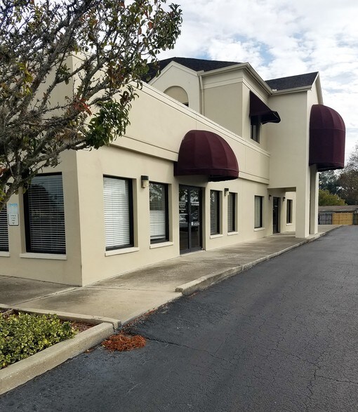 9042-9108 US Highway 19, Port Richey, FL à louer - Photo du bâtiment - Image 1 de 15