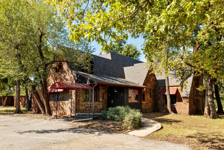 7101 Miramar Blvd, Oklahoma City, OK for sale - Building Photo - Image 2 of 16