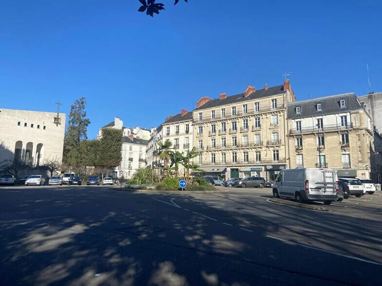 Bureau dans Nantes à louer - Photo du bâtiment - Image 3 de 11