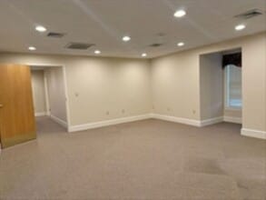 1624 Sudbury Rd, Concord, MA for lease Interior Photo- Image 2 of 12