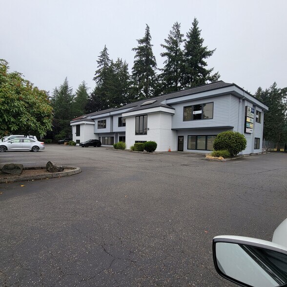 201 160th St S, Spanaway, WA à louer - Photo du bâtiment - Image 2 de 10