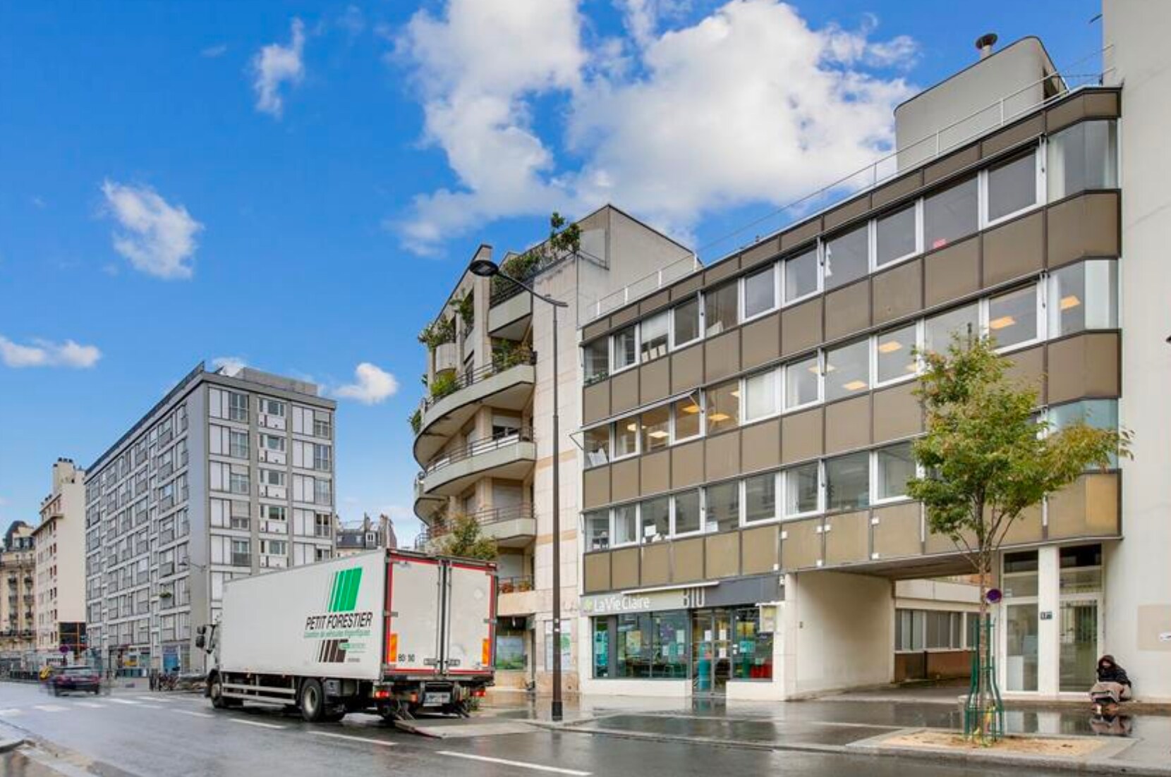 17 Bis Rue Frémicourt, Paris for lease Primary Photo- Image 1 of 5