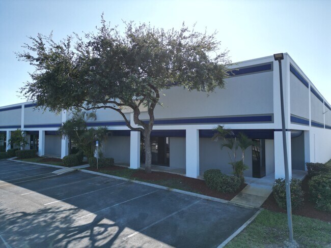 More details for 11700 NW 101st Rd, Medley, FL - Industrial for Lease