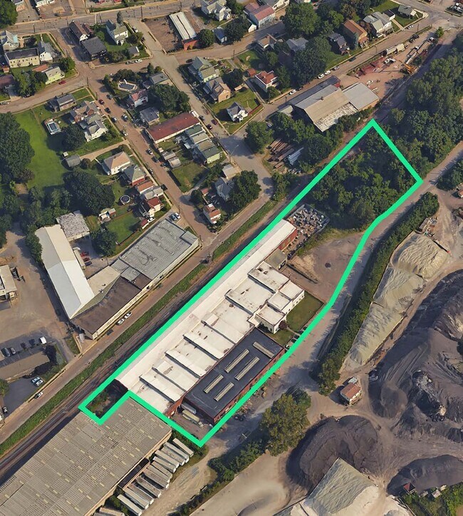 Plus de détails pour 999 Sherosky Way, Springdale, PA - Industriel à louer