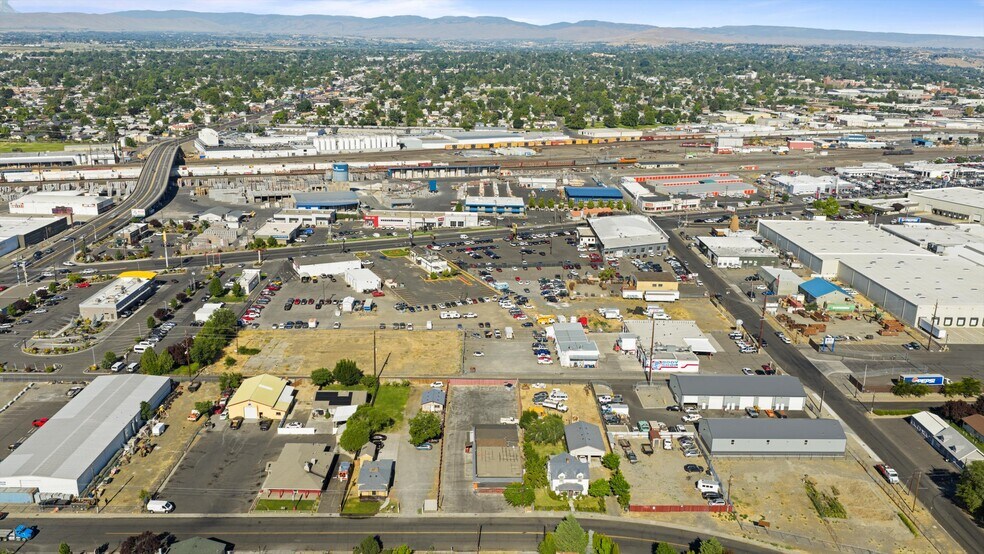1214 S 6th St, Yakima, WA à vendre - Aérien - Image 3 de 19
