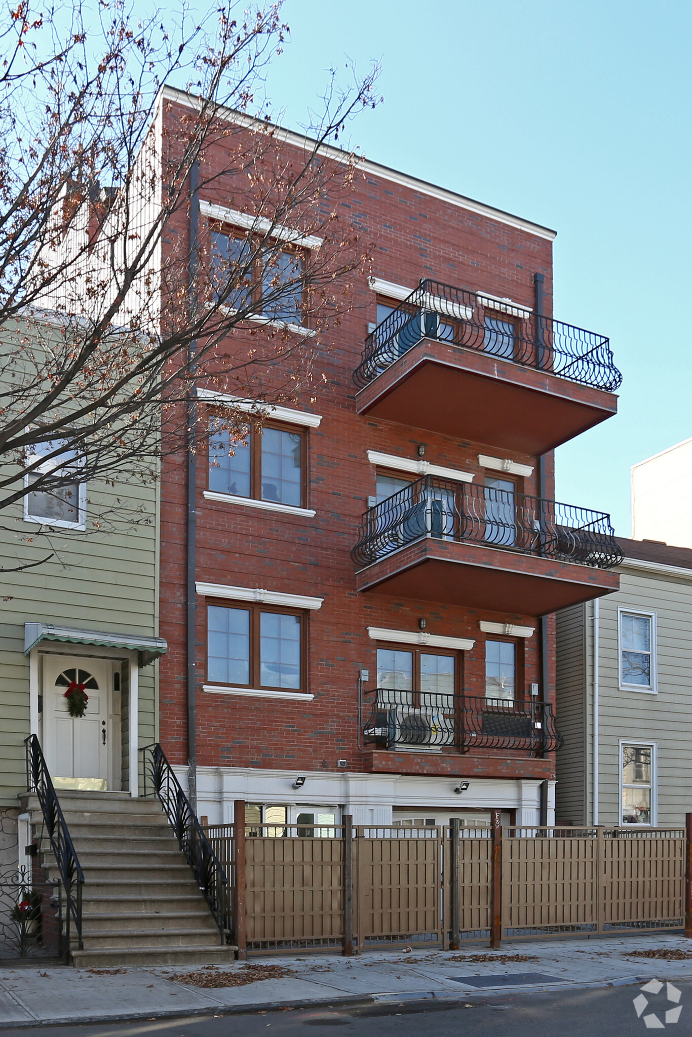 149 Newell St, Brooklyn, NY for sale Building Photo- Image 1 of 33