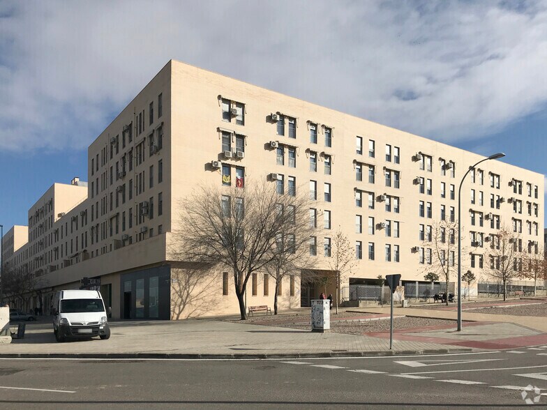 Avenida Río Boladiez, 52-56, Toledo, Toledo for lease - Building Photo - Image 1 of 3
