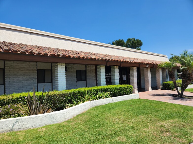 767 S Sunset Ave, West Covina, CA for lease - Building Photo - Image 2 of 11