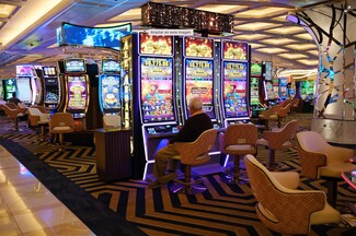 Plus de détails pour Multi-résidentiel à vendre