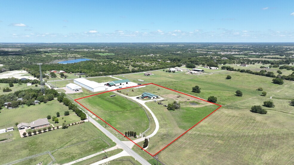 1253 N Hill St, Van Alstyne, TX à vendre - Photo du bâtiment - Image 2 de 35