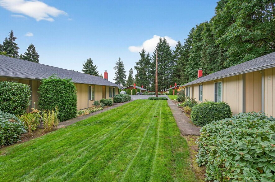 3903 E 18th St, Vancouver, WA à vendre - Photo principale - Image 1 de 1