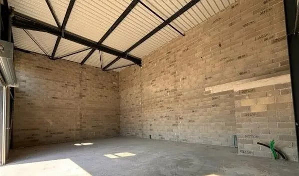 Flex in Vedène for sale - Interior Photo - Image 2 of 3